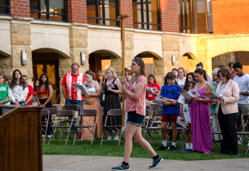 Mass on the lawn at Seton Hill