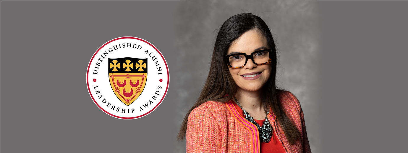 M&T Banking Manager Mayra Colón ‘95 Receives Distinguished Alumni Award