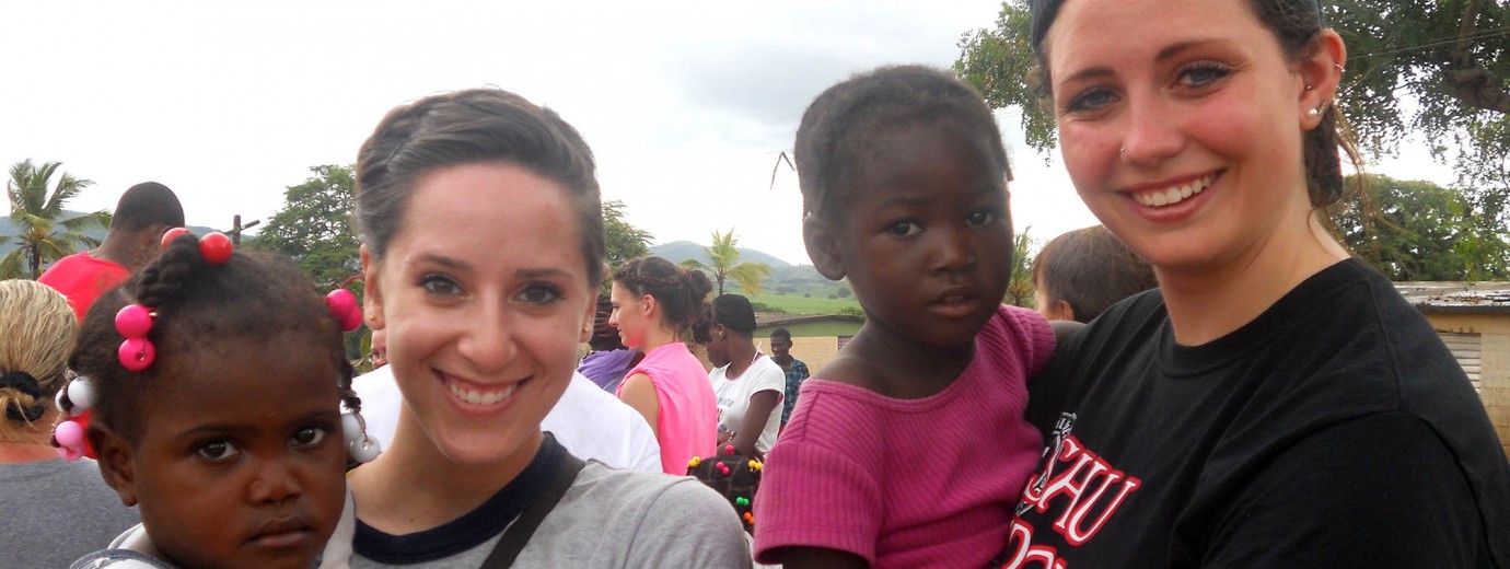 Music Therapy Program Works with Kids & Families in Dominican Republic